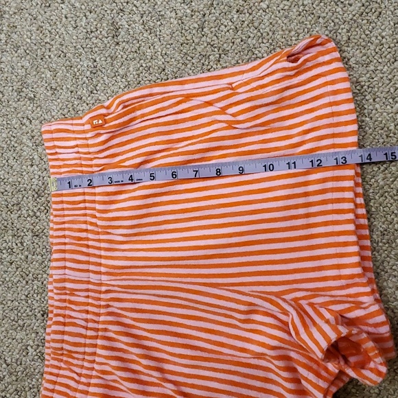 Free Assembly Shorts Size Small - Picture 8 of 8